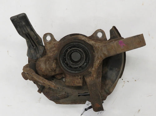 Toyota Celica T18 Radträger Achschenkel Radnabe vorn rechts