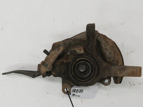 Toyota Celica T18 Radträger Achschenkel Radnabe vorn links