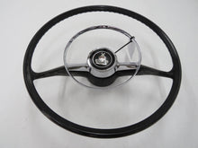 Laden Sie das Bild in den Galerie-Viewer, Rover P5 Mark II 3.0 Lenkrad Steering Wheel