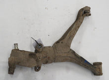 Laden Sie das Bild in den Galerie-Viewer, Mazda RX-7 FC (85-91) Querlenker Achsschenkel Radträger hinten rechts