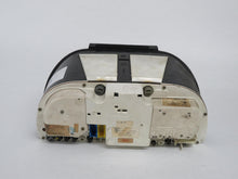 Laden Sie das Bild in den Galerie-Viewer, BMW E28 524 TD Kombiinstrument Tacho