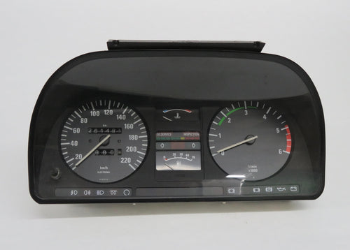 BMW E28 524 TD Kombiinstrument Tacho