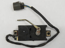 Laden Sie das Bild in den Galerie-Viewer, Nissan 300ZX Z31 Stellmotor Zentralverriegelung Tür vorn rechts