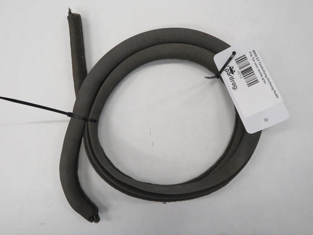 BMW E3 Türdichtung Dichtung Keder Filz Tür vorn rechts grau