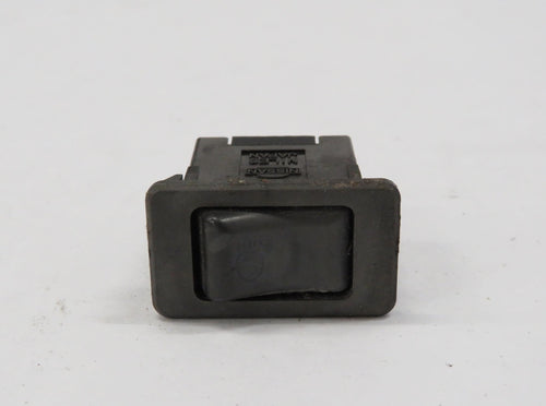 Nissan 300ZX Z31 Schalter Scheinwerferreinigung