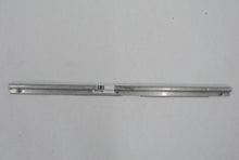 Laden Sie das Bild in den Galerie-Viewer, Simca 1301 1501 Special Einstiegsleiste Abdeckung Schweller vorn rechts