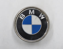 Laden Sie das Bild in den Galerie-Viewer, BMW E28 Deckel Emblem Radnabe Nabendeckel Alufelge