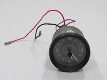 Laden Sie das Bild in den Galerie-Viewer, Rover P5 Mark II 3.0 Analoguhr Uhr Zeitanzeiger