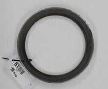 Laden Sie das Bild in den Galerie-Viewer, Rover P5 Mark II 3.0 Chromring Abdeckung Scheinwerfer vorn