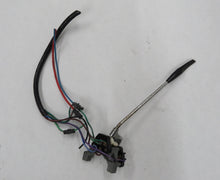 Laden Sie das Bild in den Galerie-Viewer, Rover P5 Mark II 3.0 Lenkstockschalter Blinkerhebel Wischerhebel rechts unten