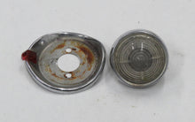Laden Sie das Bild in den Galerie-Viewer, Rover P5 Mark II 3.0 Standlicht Positionslicht vorn rechts oder links oben
