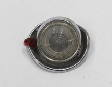 Laden Sie das Bild in den Galerie-Viewer, Rover P5 Mark II 3.0 Standlicht Positionslicht vorn rechts oder links oben