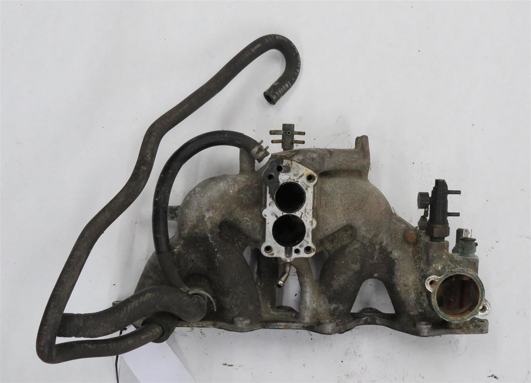 Mitsubishi Pajero Montero L040 2.6 Ansaugbrücke Motor Thermostatgehäuse
