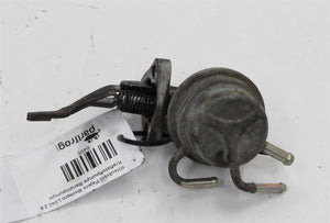 Mitsubishi Pajero Montero L040 2.6 Kraftstoffpumpe Benzinpumpe