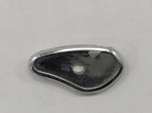 Laden Sie das Bild in den Galerie-Viewer, BMW E3 Chromunterlage Zierleiste Türgriff innen Tür vorn links klein