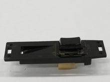Laden Sie das Bild in den Galerie-Viewer, Nissan 300ZX Z31 Schalter elektr. Fensterheber Tür vorn rechts 2575101P00
