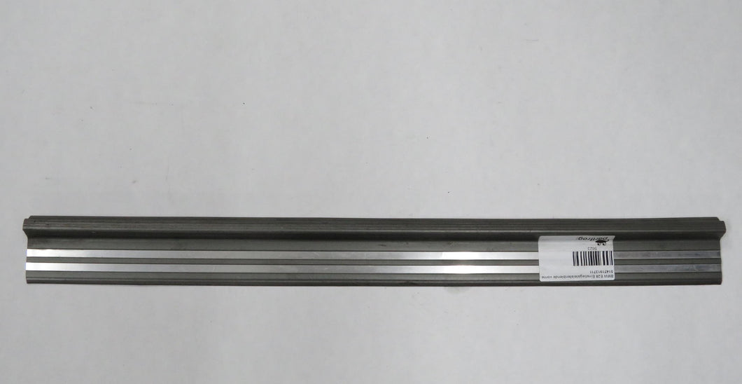 BMW E28 Einstiegsleistenblende vorne 51471913711