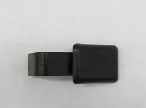 Mitsubishi Pajero Montero L040 Halter Haken Handschuhfach