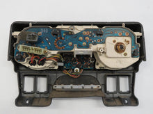 Laden Sie das Bild in den Galerie-Viewer, Mitsubishi Pajero Montero L040 2.5TD Diesel Kombiinstrument Tacho Armaturenbrett