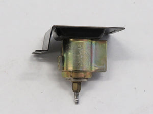 Mitsubishi Pajero Montero L040 Zigarettenanzünder Buchse Mittelkonsole