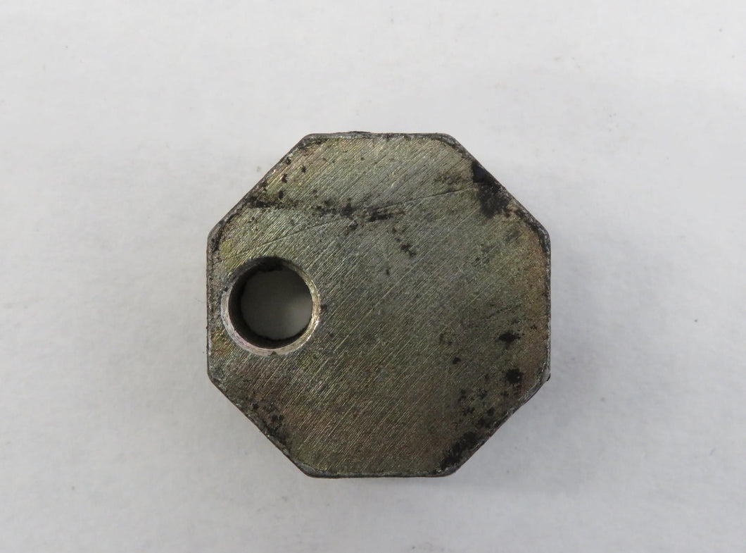 Mitsubishi Pajero Montero L040 Verteiler Bremsleitung vorn