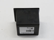Laden Sie das Bild in den Galerie-Viewer, Mitsubishi Pajero Montero L040 Ablagefach Mittelkonsole MB326548