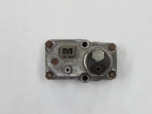 Laden Sie das Bild in den Galerie-Viewer, BMW E12 E21 Porsche 924 944 Saab Warmlaufregler BOSCH 0438140005