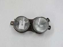 Laden Sie das Bild in den Galerie-Viewer, BMW E12 Scheinwerfer vorne links