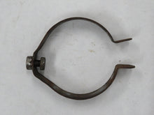 Laden Sie das Bild in den Galerie-Viewer, Rover P5 Mark II 3.0 Halter Halterung Schelle Behälter Bremsflüssigkeit