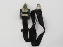 Laden Sie das Bild in den Galerie-Viewer, BMW E3 Sicherheitsgurt Gurt Autoflug vorn links