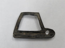 Laden Sie das Bild in den Galerie-Viewer, BMW Neue Klasse 1800 2000 Dichtung Unterlage Türöffner Klinke vorn hinten rechts aussen