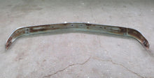Laden Sie das Bild in den Galerie-Viewer, BMW E21 Stoßstange vorn Front Bumper