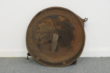 Laden Sie das Bild in den Galerie-Viewer, Rover P5 Mark II 3.0 Wanne Halterung Mulde Klappe Reserverad Ersatzrad