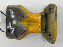 Laden Sie das Bild in den Galerie-Viewer, Nissan 300ZX Z31 Türscharnier Tür vorn links