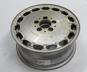 Mercedes Benz W124 6,5x15 H2 ET49 Gullideckel Alufelge 1244001802