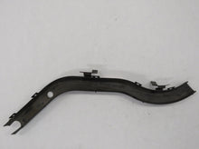 Laden Sie das Bild in den Galerie-Viewer, Mercedes Benz W140 Kabelkanal Motorraum hinten oben 1405400418