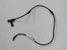 Laden Sie das Bild in den Galerie-Viewer, Mercedes W124 W201 Kabel Verschleißanzeige Bremse vorne links 2015452328