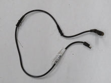 Laden Sie das Bild in den Galerie-Viewer, Mercedes W124 W201 Kabel Verschleißanzeige Bremse vorne links 2015452328