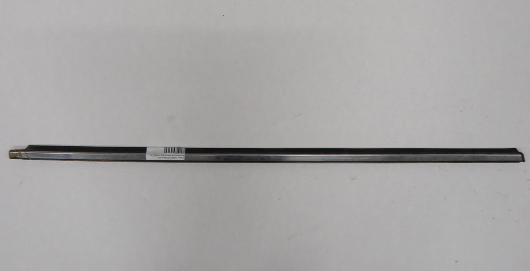 Nissan 300ZX Z31 Zierleiste Fensterschachtdichtung aussen Tür vorn links