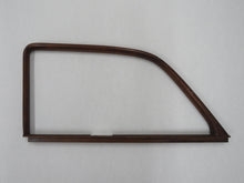Laden Sie das Bild in den Galerie-Viewer, Rover P5 Mark II 3.0 Holzrahmen Holz Holzverkleidung Tür hinten rechts