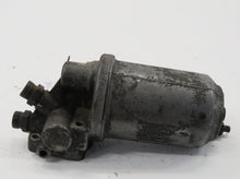 Laden Sie das Bild in den Galerie-Viewer, BMW E28 E23 E24 M30 Ölfiltergehäuse mit Thermostat für Ölkühler 1247843