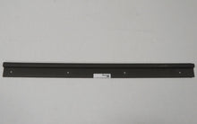 Laden Sie das Bild in den Galerie-Viewer, Nissan 300ZX Z31 Einstiegsleiste Schwellerverkleidung Tür rechts 7695004P10