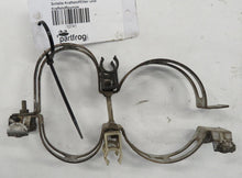 Laden Sie das Bild in den Galerie-Viewer, Mercedes Benz W140 R129 Halterung Schelle Kraftstofffilter und Kraftstoffpumpe