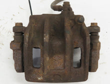 Laden Sie das Bild in den Galerie-Viewer, Nissan 300ZX Z31 Bremssattel 2 Kolben vorn links