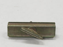 Laden Sie das Bild in den Galerie-Viewer, Nissan 300ZX Z31 Halterung Notrad Reserverad Ersatzrad