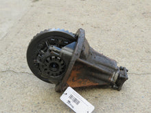 Laden Sie das Bild in den Galerie-Viewer, Rover P5 Mark II 3.0 Hinterachsgetriebe Differenzial hinten