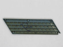 Laden Sie das Bild in den Galerie-Viewer, Simca 1301 1501 Special Abdeckung Gitter C-Säule hinten rechts