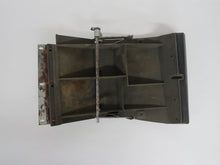 Laden Sie das Bild in den Galerie-Viewer, BMW Neue Klasse 1600 1800 2000 Ablagefach unter Armaturenbrett links Sicherungskasten