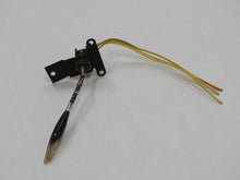 Laden Sie das Bild in den Galerie-Viewer, Rover P5 Mark II 3.0 Lenkstockschalter Blinkerhebel Wischerhebel links