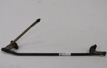 Laden Sie das Bild in den Galerie-Viewer, Nissan 300ZX Z31 Wischergestänge Antrieb Gestänge Scheibenwischer vorn